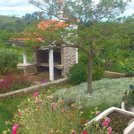 Holiday House "Lea" Lukoran Zewnętrze zdjęcie